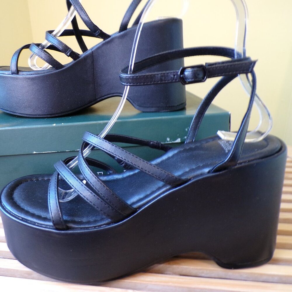wild fable Black Strappy Platform Sandals